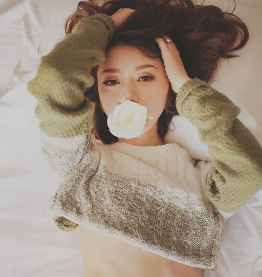 局长含着她的花蒂啃咬高潮h