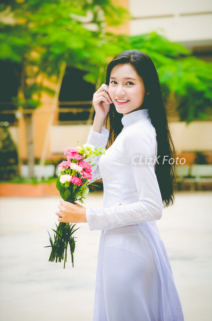 动漫美女黄